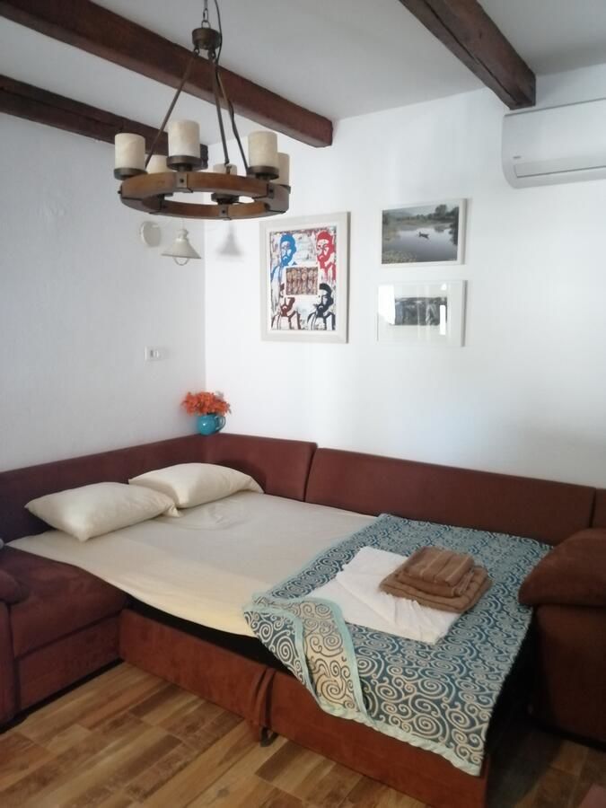 Дома для отпуска Old etno house HAPPY VILLAGE Цетине-28