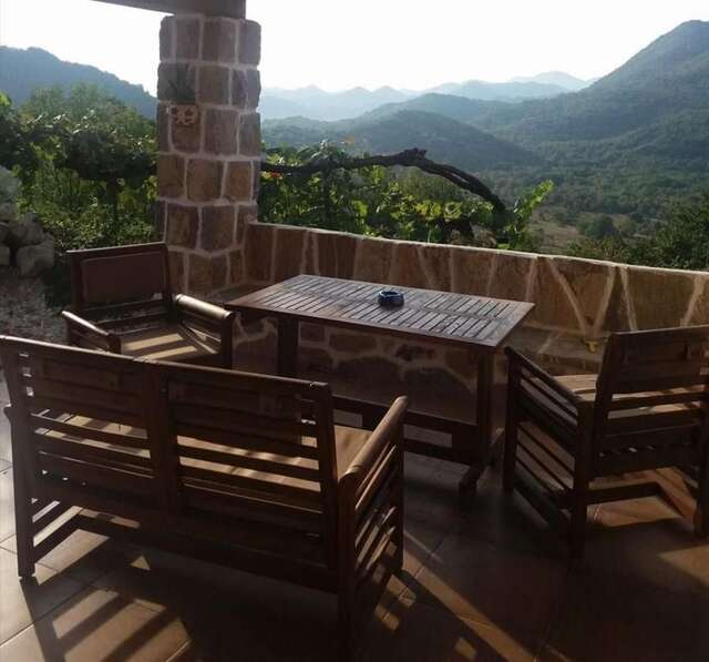 Дома для отпуска Old etno house HAPPY VILLAGE Цетине-92