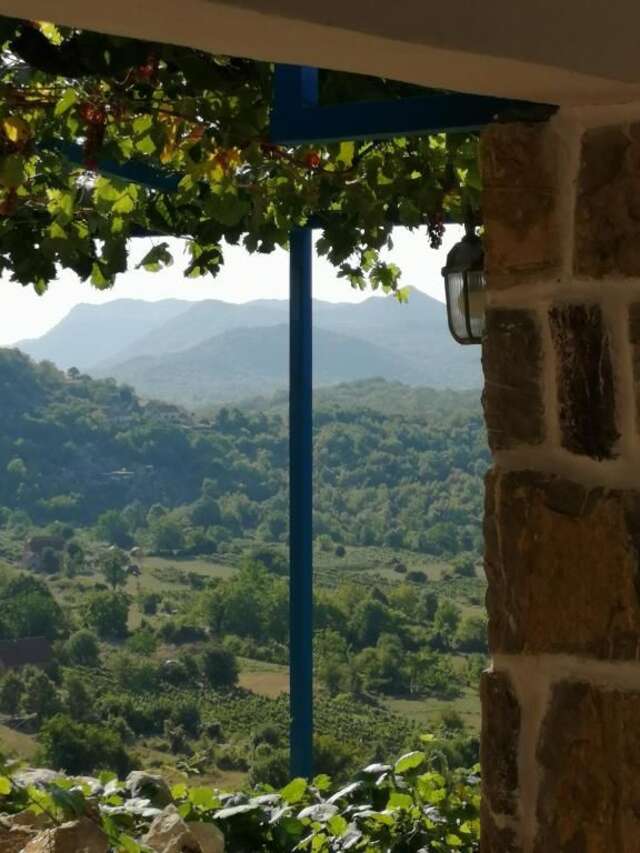 Дома для отпуска Old etno house HAPPY VILLAGE Цетине-98